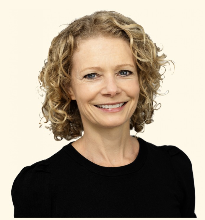 Paula Hunt